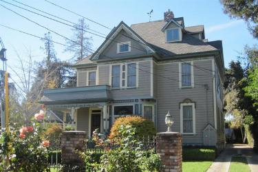 1880 Eastlake